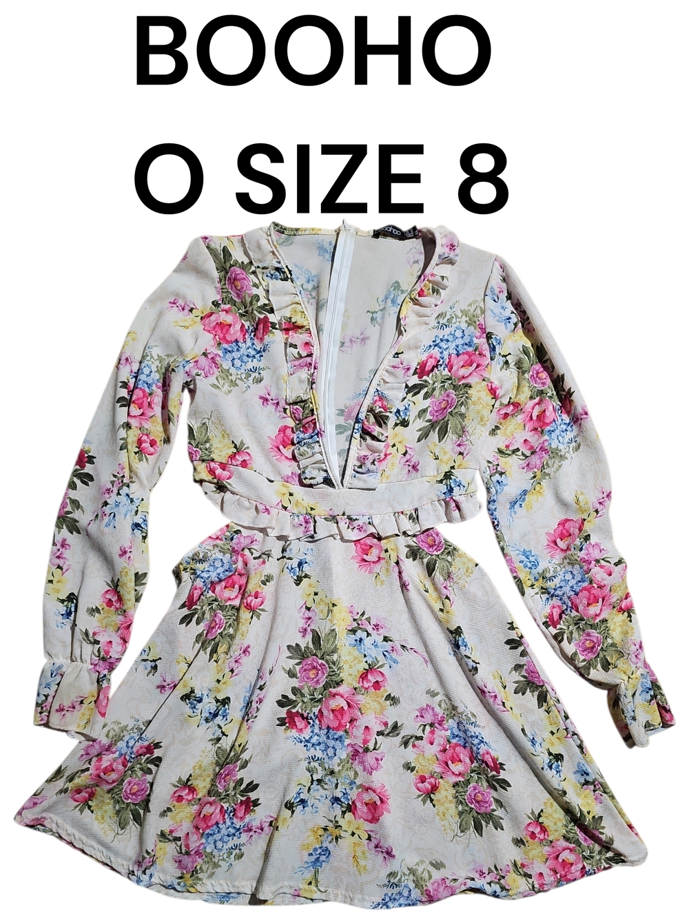 Boohoo Cream Floral Ruffle V-Neck Long Sleeve Dress
